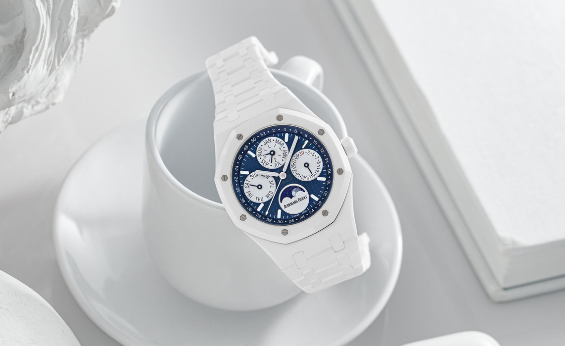 Royal oak perpetual calendar ceramic hotsell
