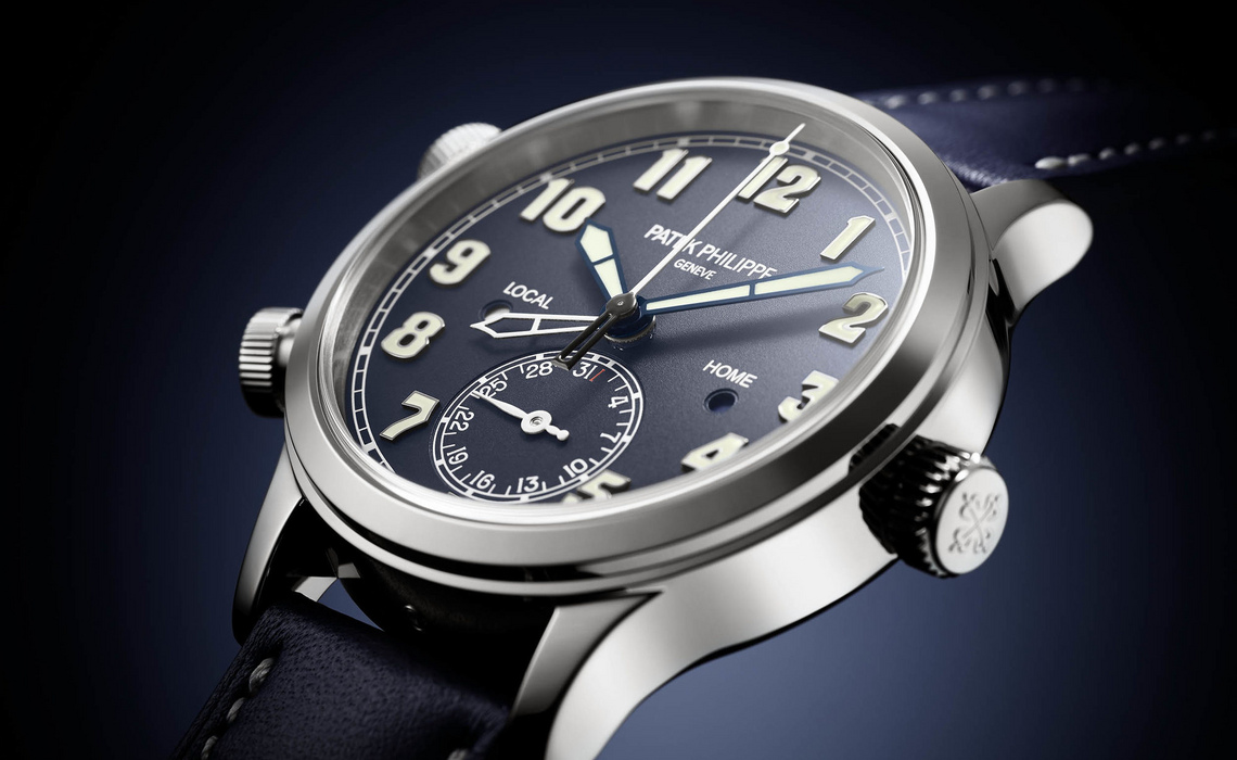Patek Philippe s New Pilot A Closer Look At The Ref. 7234G 001 Calatrava Pilot Travel Time Watchonista