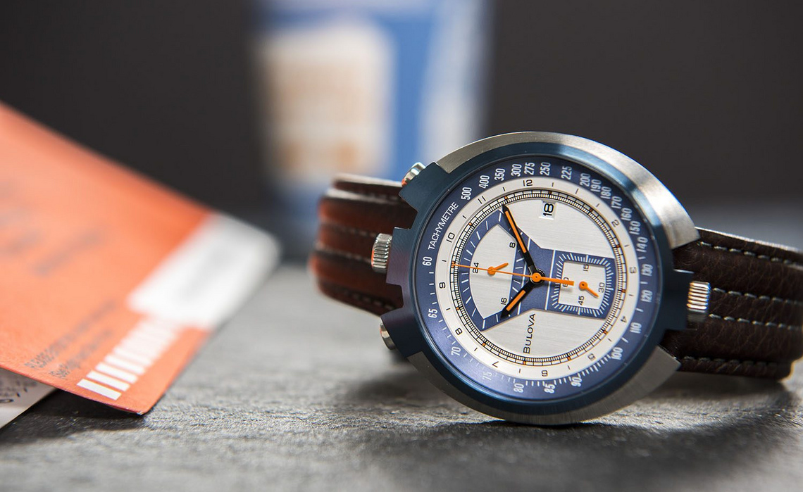 BULOVA × USAirport Parking クォーツ A1437 BULOVA × USAirport Parking Quartz A1437 | eBay