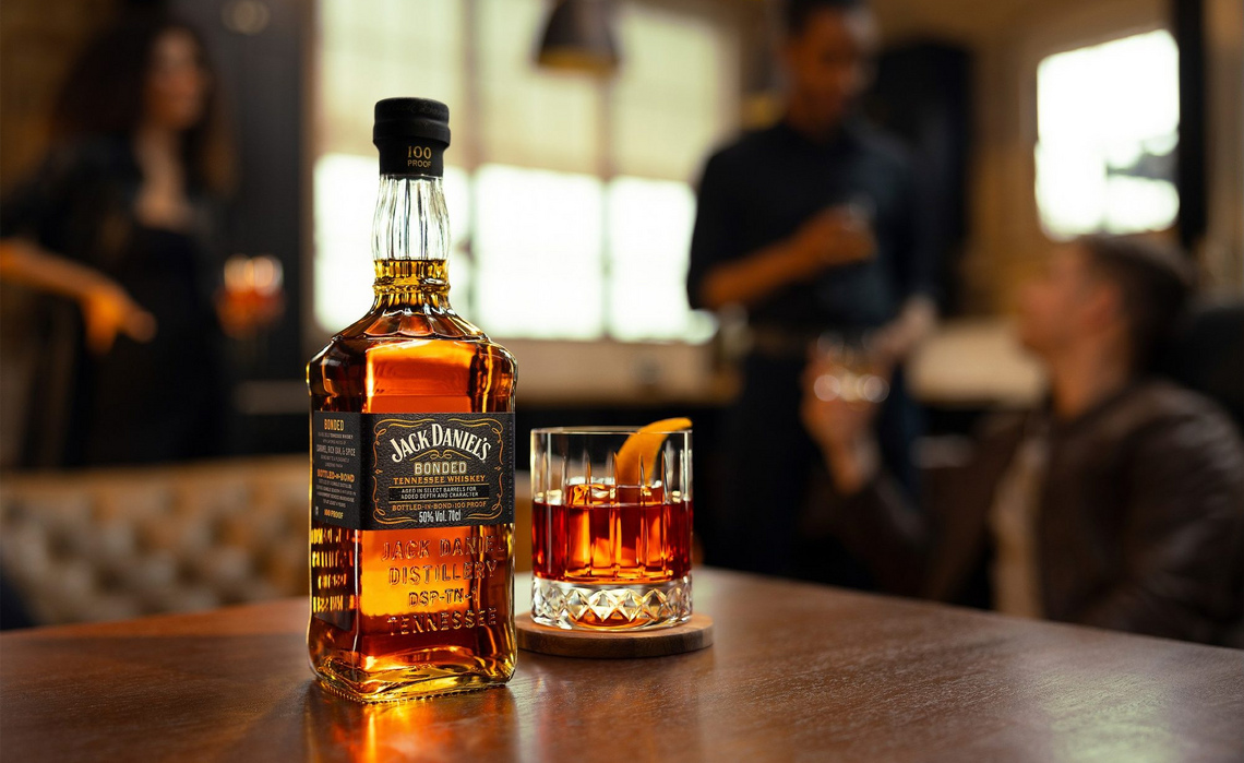 I Didn’t Know Jack Meet The Jack Daniels Bonded Sipping Whiskey