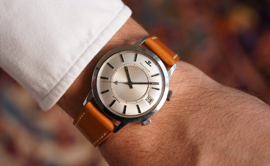 The Jaeger-LeCoultre Memovox: A Collector's Notes | Watchonista