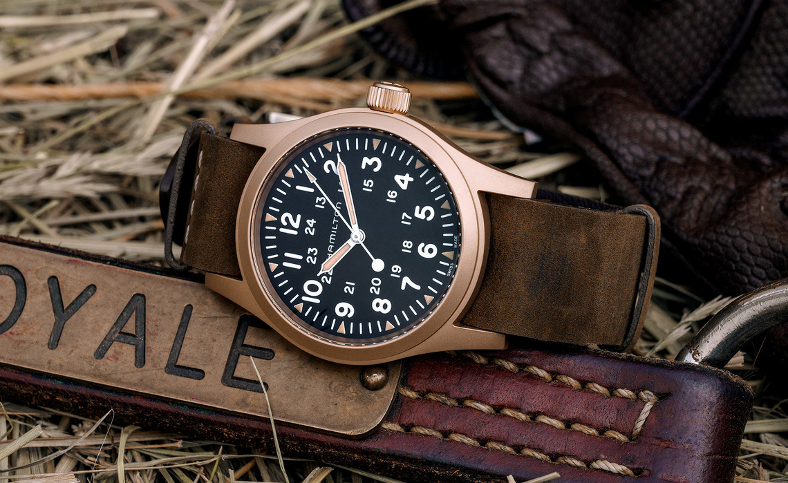 Hunters Collectors Hands On With The Hamilton Khaki Field Mechanical Bronze Watchonista