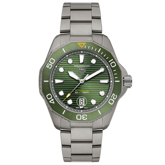 TAG Heuer Aquaracer 300 Calibre 5 Automatic Green Titanium Special Edition – 43m