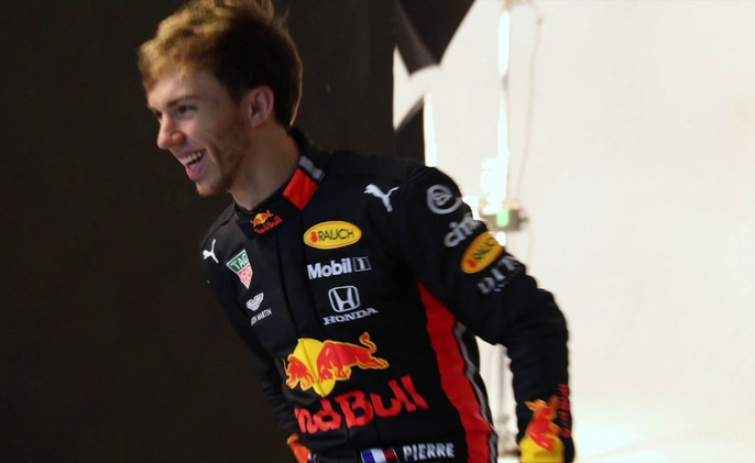 Tag heuer connected modular 45 aston martin red bull racing shop
