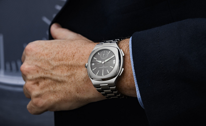 時計 M Light Bright: Meet the New 20.01 Series 3 Chronograph from Ming