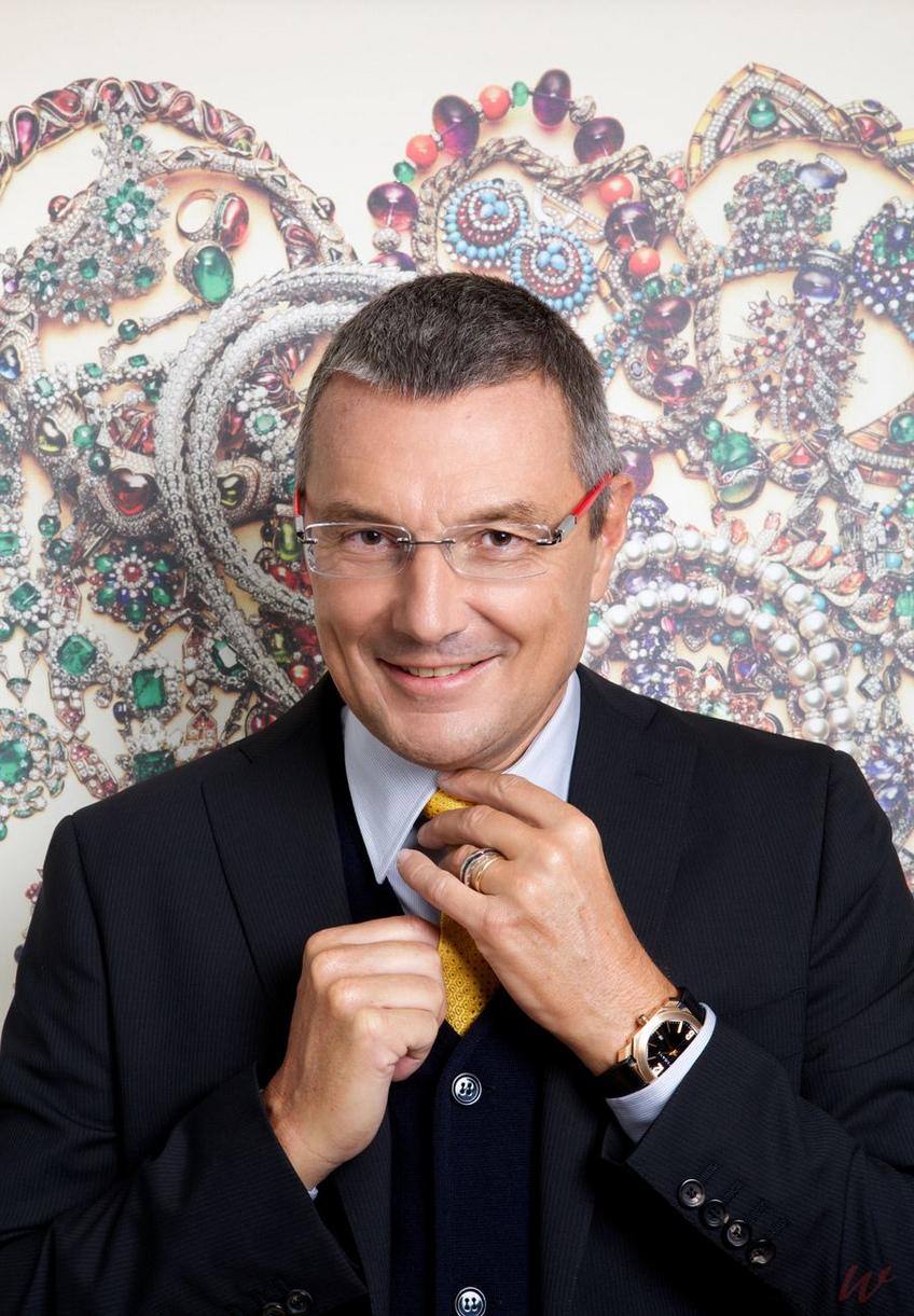 Jean-Christophe Babin Bulgari CEO wearing a Bulgari Octo Jean-Christophe Babin Bulgari CEO wearing a Bulgari Octo