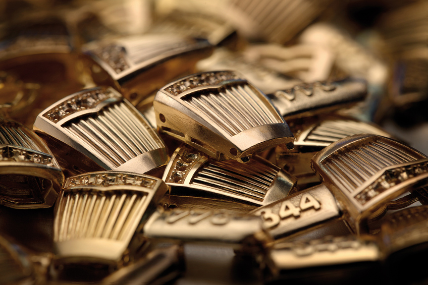 Baselworld 2015: Serpenti Goes Head-over-tail