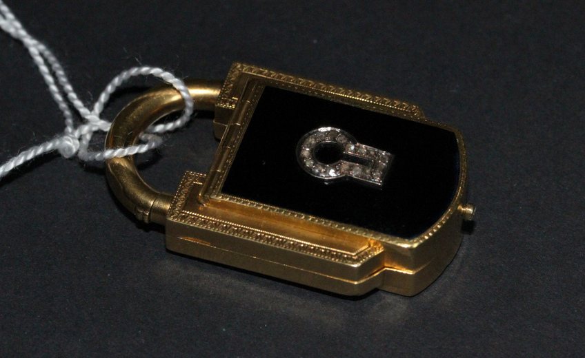 Sandoz Padlock