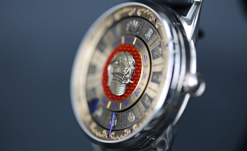 De Bethune Imperial Fountain