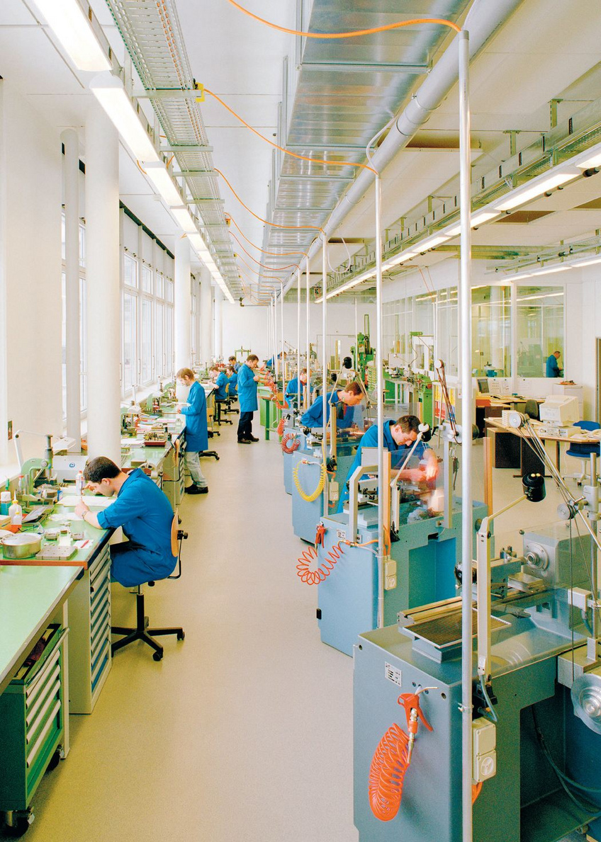 Watchmaking with REACH .. good for consumers and employees Watchmaking with REACH .. good for consumers and employees