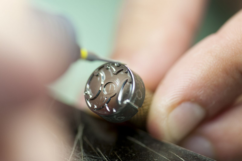 Hermès Arceau Lift Bevelling