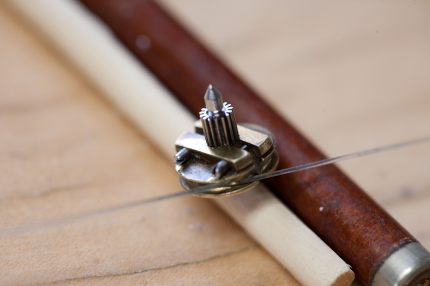 The polishing of a pinion