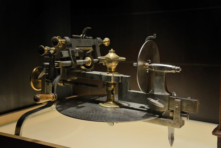 A clock with foliot escapement A clock with foliot escapement