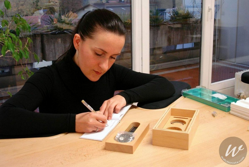 Understanding the watch is essential Understanding the watch is essential