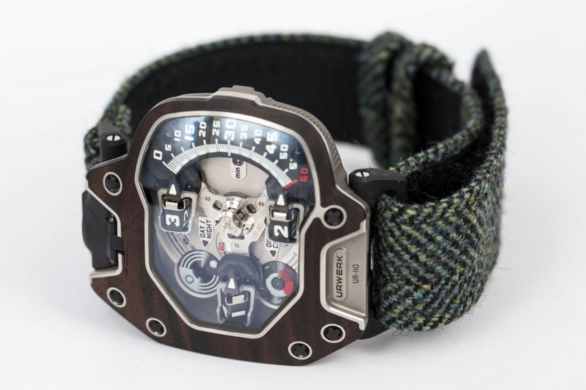URWERK UR-110 Eastwook Macassar Ebony URWERK UR-110 Eastwook Macassar Ebony