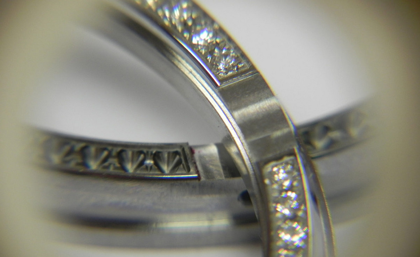 Setting of the bezel