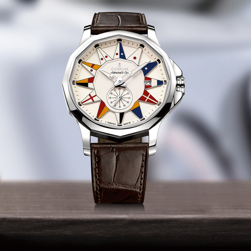 NEW CORUM ADMIRAL LEGEND 32 / 38 / 42 | Watchonista