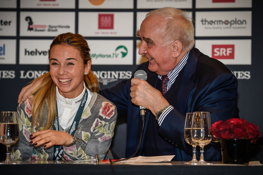 Longines Ambassadress of Elegance and best Swiss rider of the Longines Grand Prix Jane Richard Philips at the press conference with Walter von Känel, President of Longines Longines Ambassadress of Elegance and best Swiss rider of the Longines Grand Prix Jane Richard Philips at the press conference with Walter von Känel, President of Longines