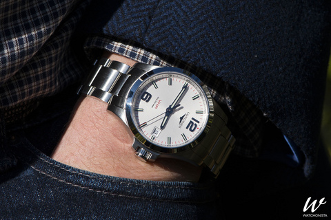 In-depth: The Longines Conquest V.H.P. series | Watchonista