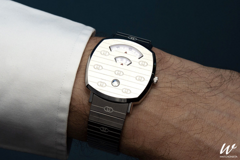 コレクション Helping Hand A.P. GUCCI casper Get a Grip: Gucci's New Gender-Neutral Digital Display Watch