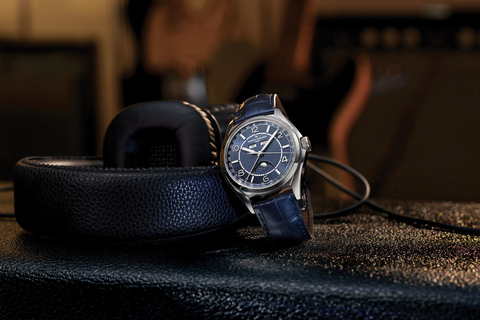 Signature Time Vacheron Constantin Unveils A New Complete Calendar Fiftysix With Help From James Bay Watchonista