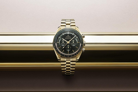Omega 2022 Novelties: Live Pics of the New Speedmaster '57
