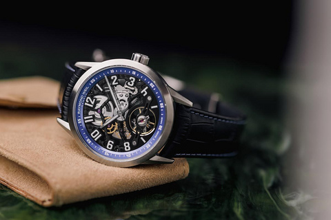 稀少 Raymond Weil(レイモンドウイル) Noemia Blue Dial Watch Raymond Weil Noemia Quartz Blue Mother of Pearl Dial Ladies