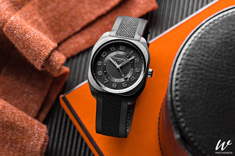 Expect the Unexpected: Hermès Introduces New H08 and Cape
