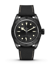 【交渉可】TUDOR BLACK BAY CERAMIC【12月中に出品取下げ】 A Closer Look At The New Tudor Black Bay Ceramic | Watchonista
