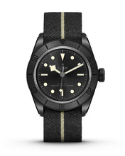 【交渉可】TUDOR BLACK BAY CERAMIC【12月中に出品取下げ】 A Closer Look At The New Tudor Black Bay Ceramic | Watchonista