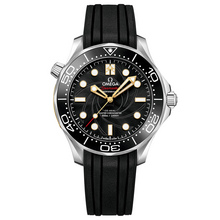 Omega Seamaster Diver 300M Omega Co-Axial Master Chronometer 42 mm "James Bond" 