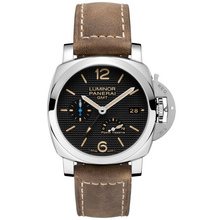 Panerai Luminor GMT Power Reserve – 42mm