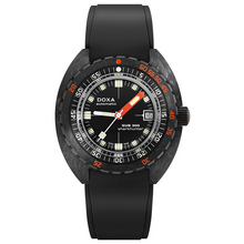 DOXA SUB 300 Carbon COSC Sharkhunter