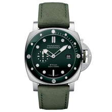 Panerai Submersible QuarantaQuattro eSteel™ Verde Smeraldo