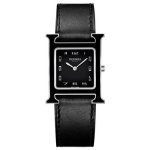 Heure H MM black lacquer case black strap