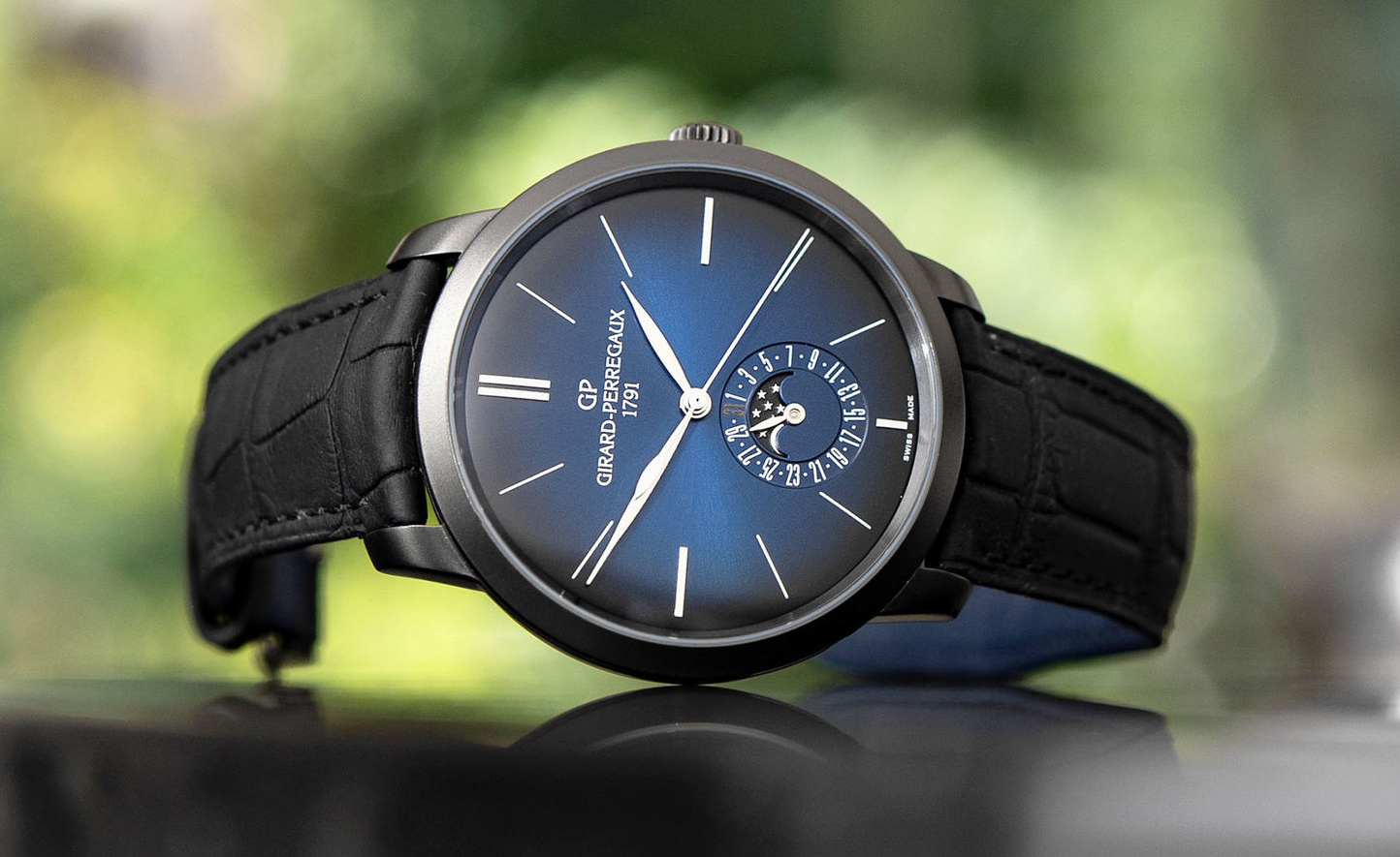 Hands-On With Girard-Perregaux's 1966 Blue Moon: Classic Horlogerie Meets Modern Poetry