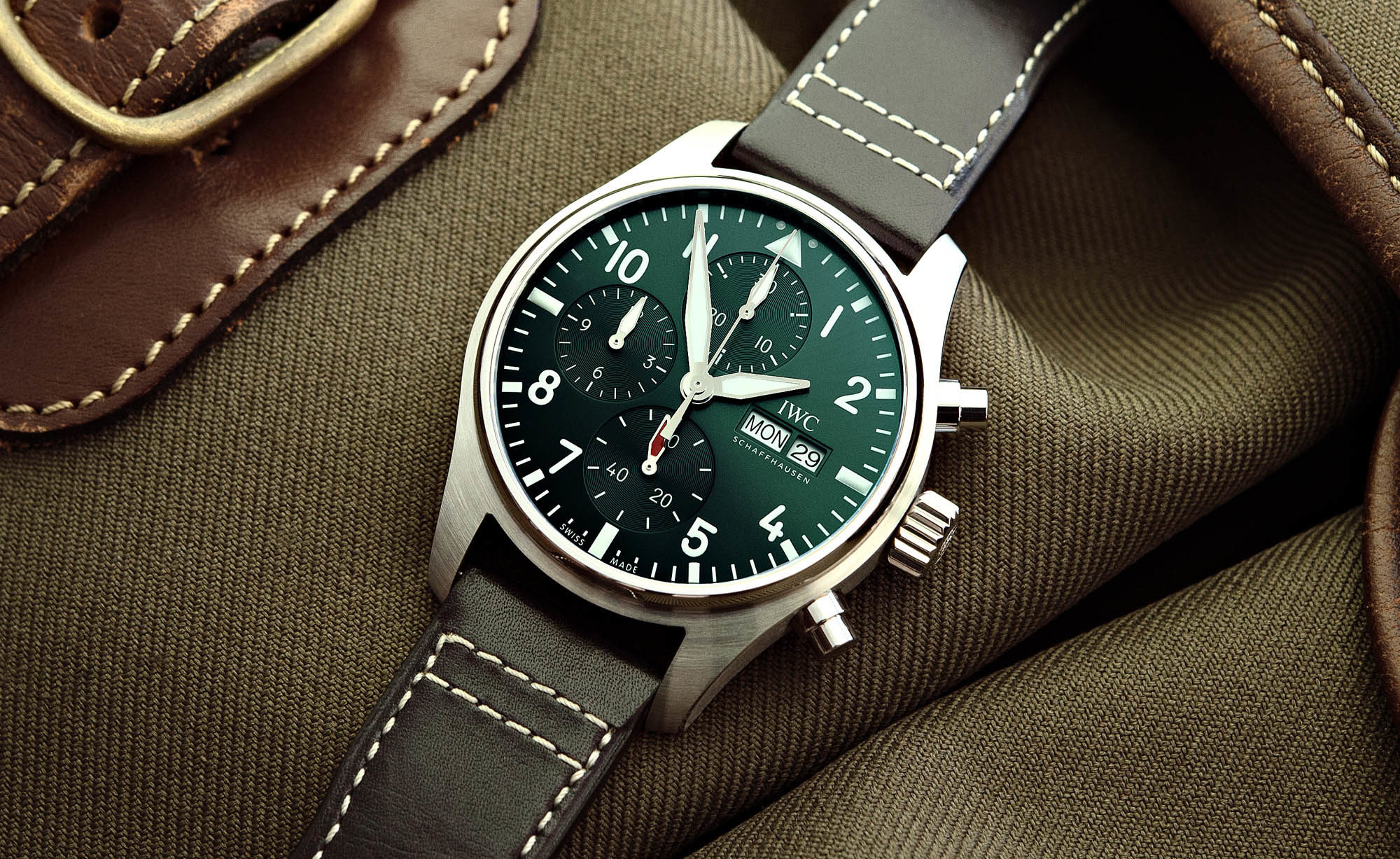Iwc pilot green strap best sale
