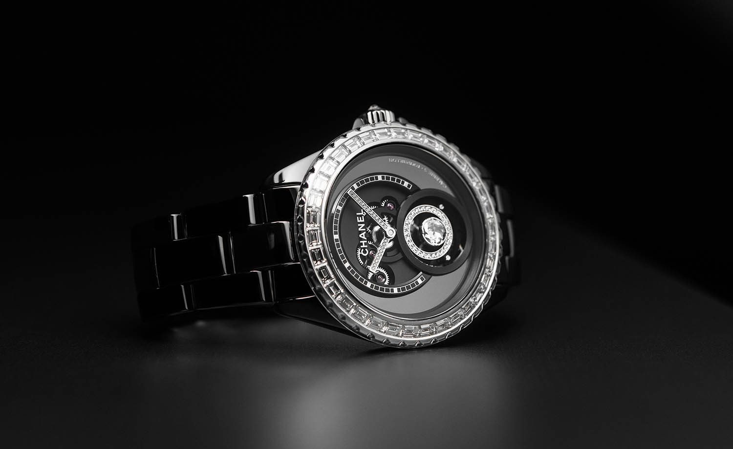 The House's Watchmaking Savoir-Faire: The J12 Diamond Tourbillon – CHANEL  Watches 