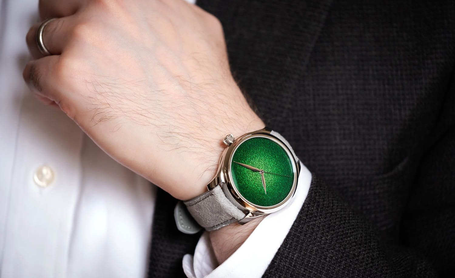 A Closer Look: The Endeavour Centre Seconds Concept Lime Green