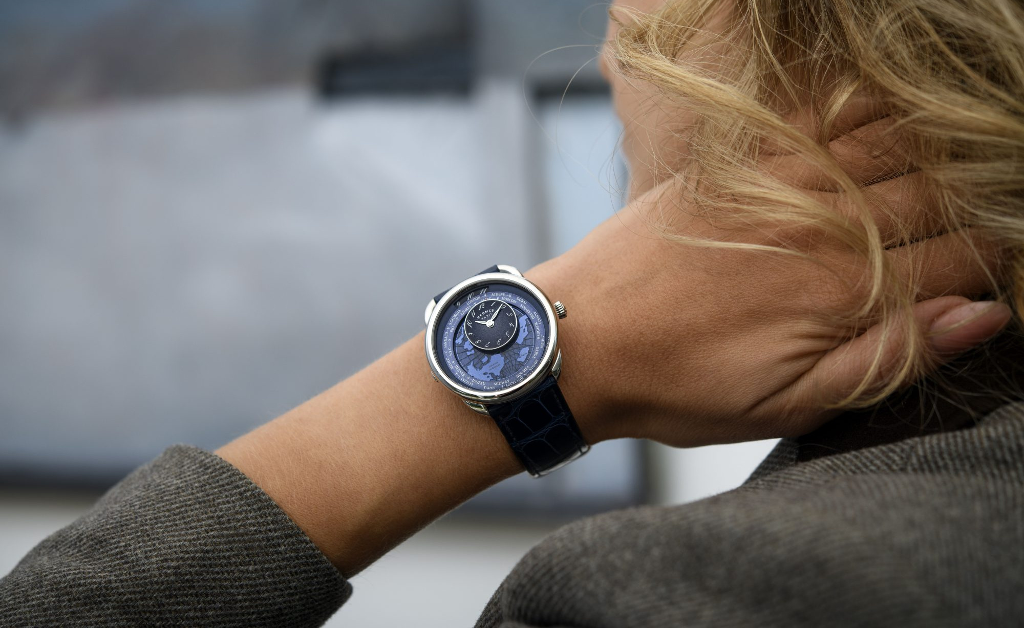 A Closer Look A Trip Through Time With The Herm s Arceau Le Temps