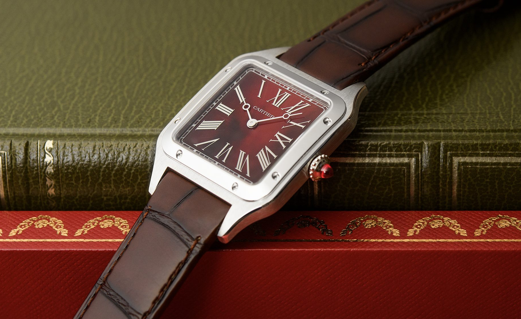 Timeless Innovation: A Century of Cartier Watchmaking Excellence in 12 Iconic Models