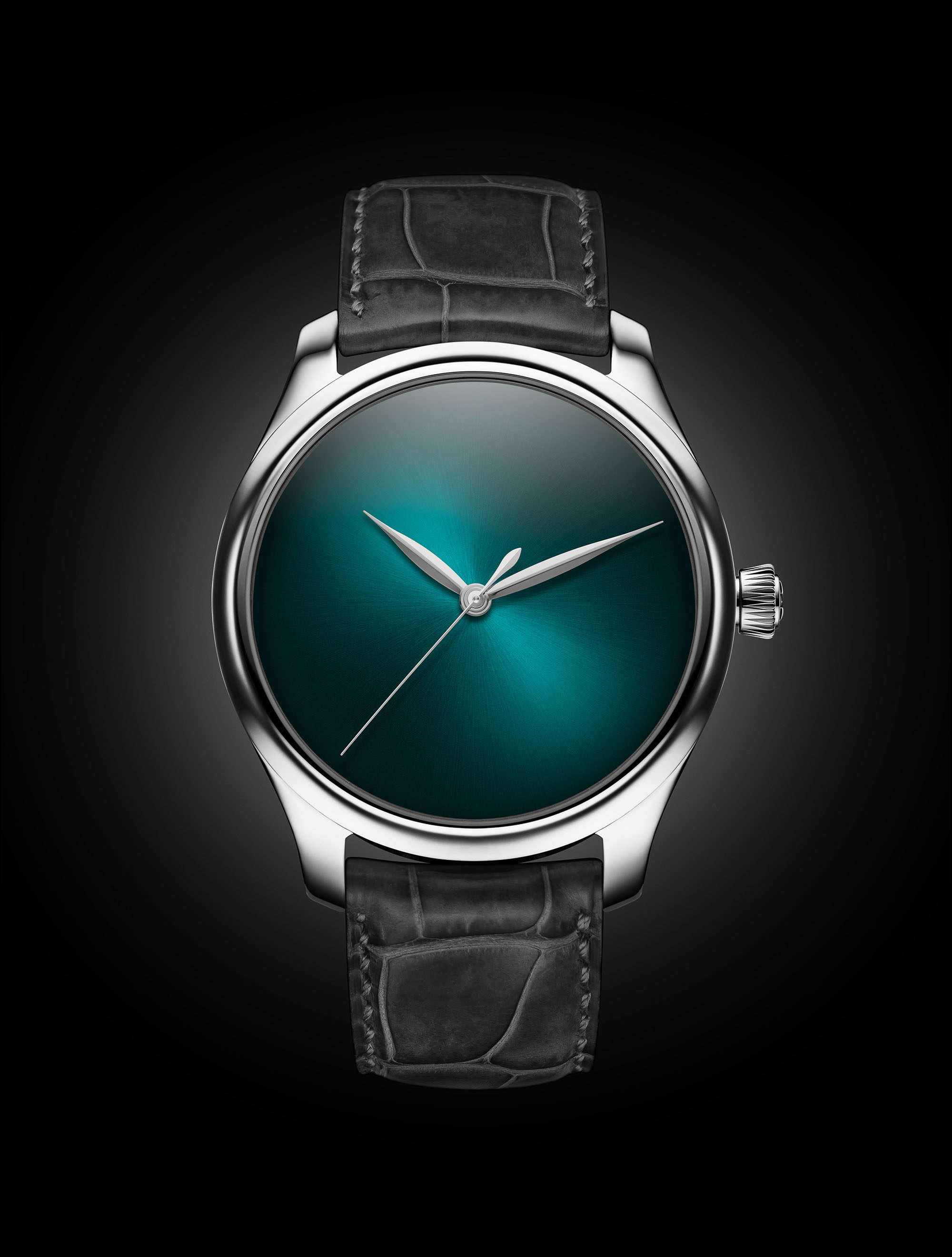 H. Moser & Cie. Endeavour Centre Seconds Concept Blue Lagoon: Dive Into ...