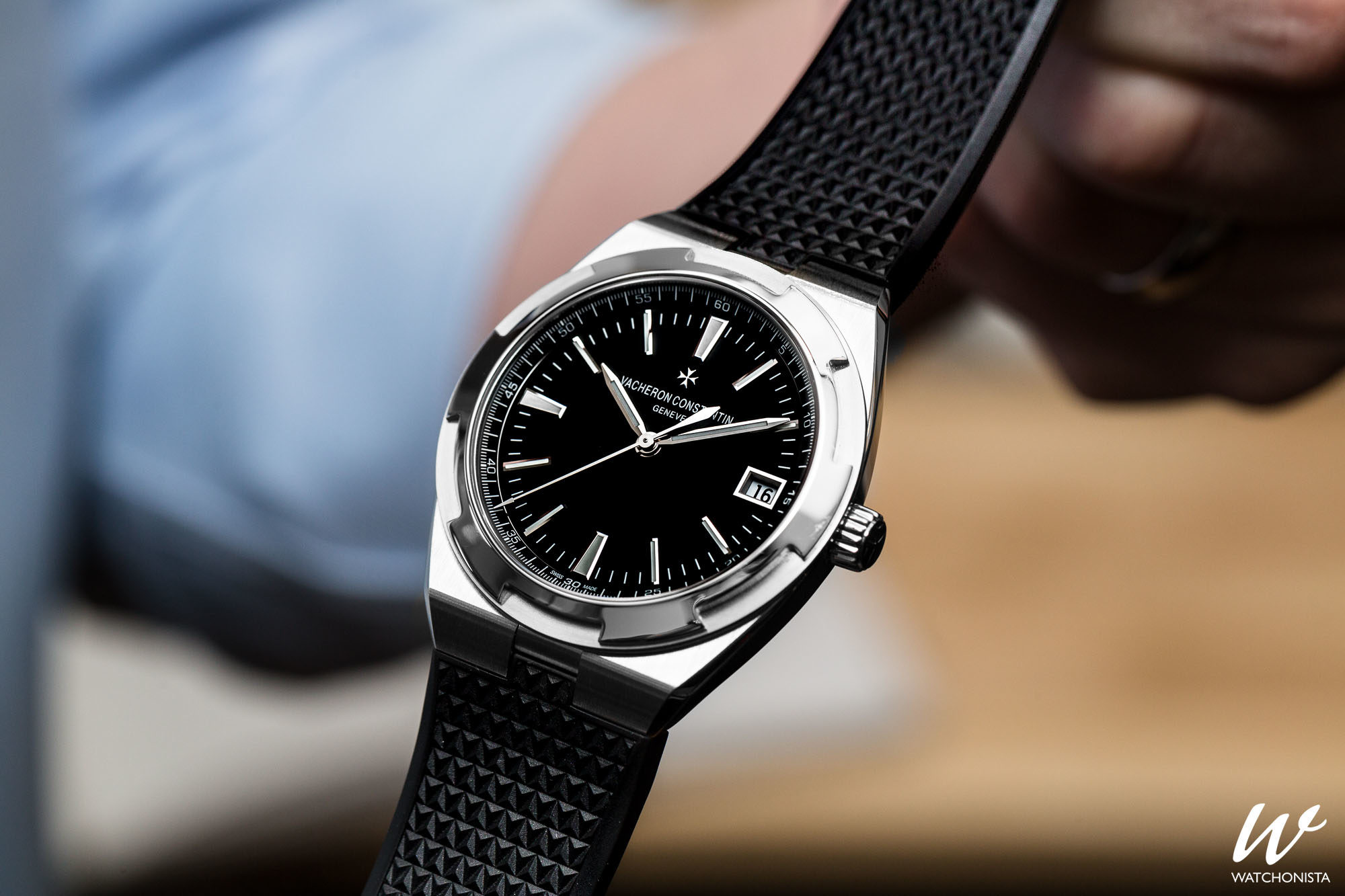 Hands-On with Vacheron Constantin’s New Overseas Black Dials | Watchonista