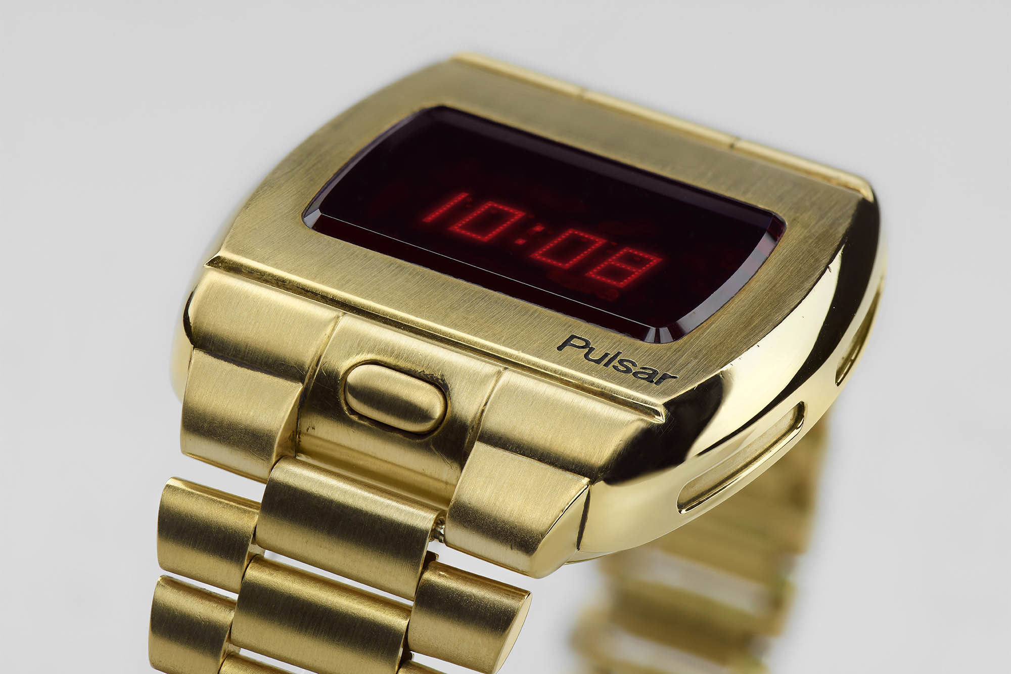 early digital watch