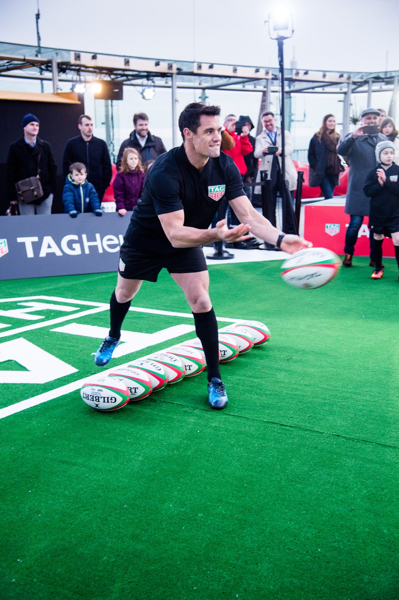 Kick off with Dan Carter! The famous rugby player joins the TAG Heuer  family