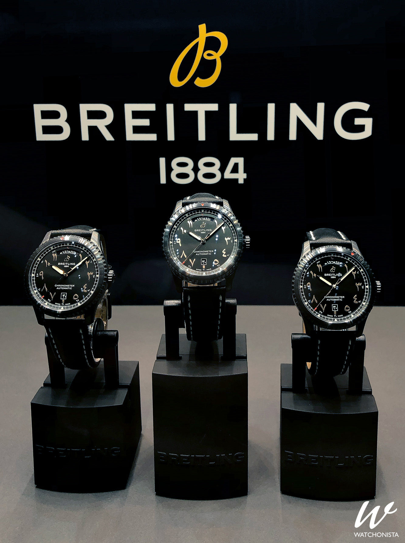 breitling aviator 8 arabic