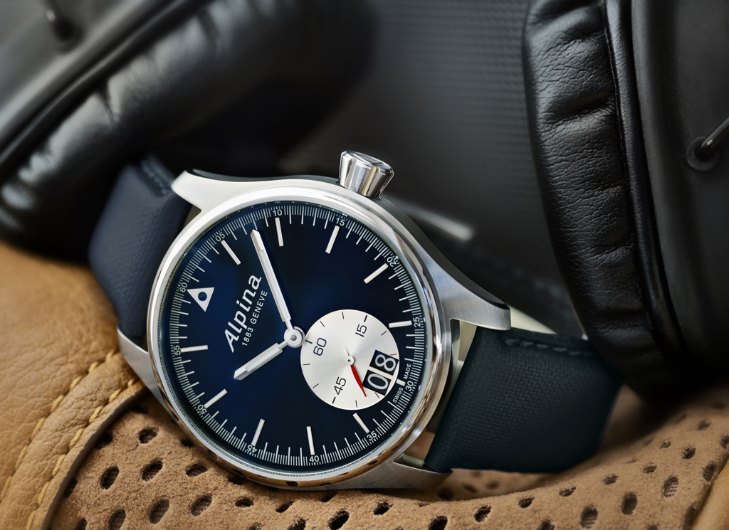 The new Alpina Startimer Pilot Big Date professional pilot watches Watchonista