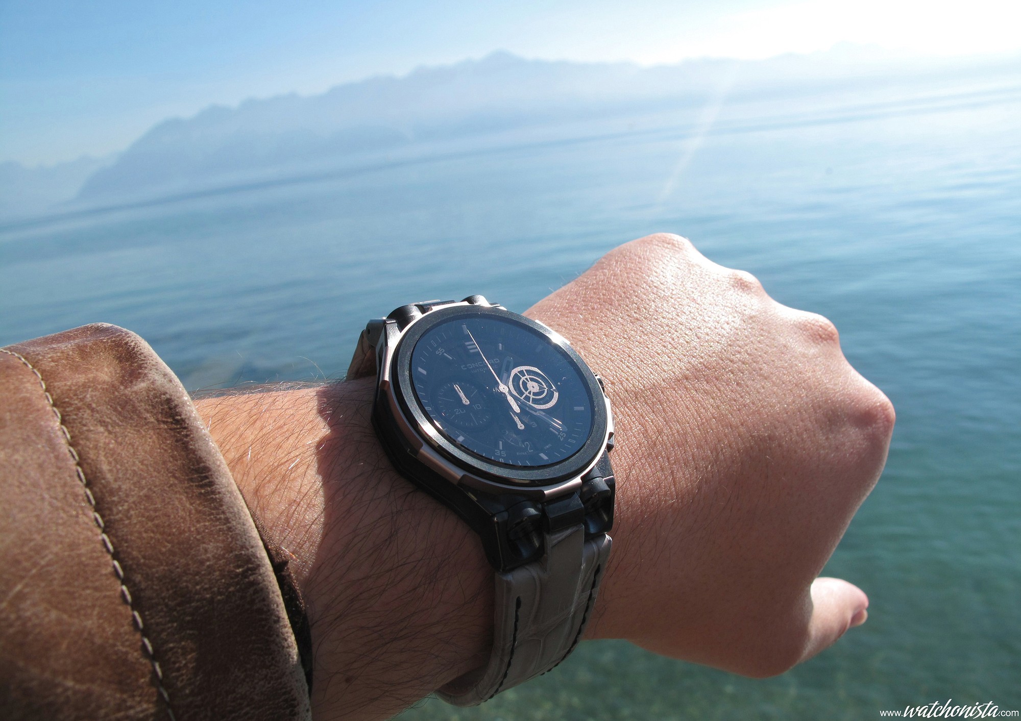C2-GraffitiGrey by Watchonista | Watchonista