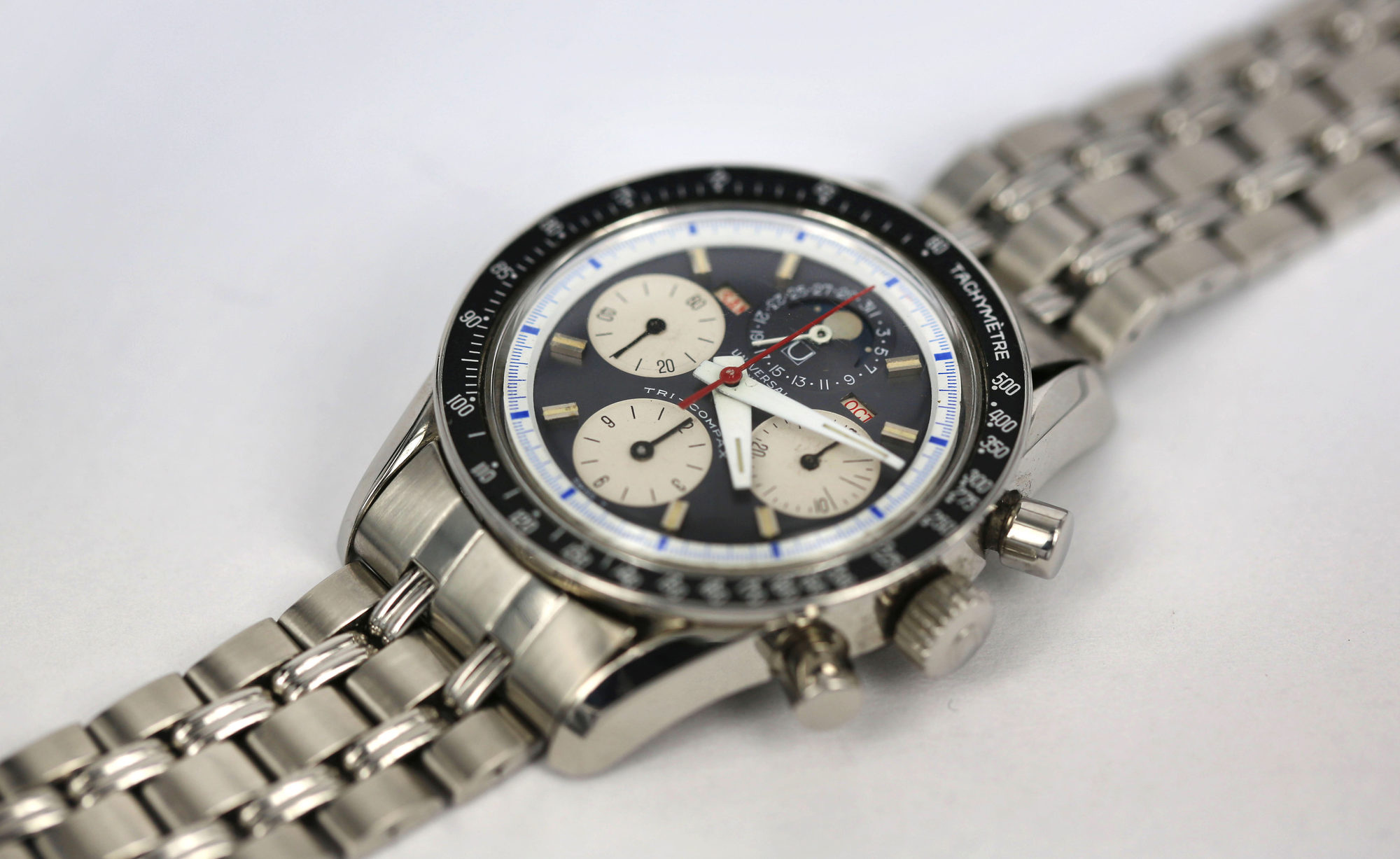 Universal Genève a Genevabased manufacture Watchonista