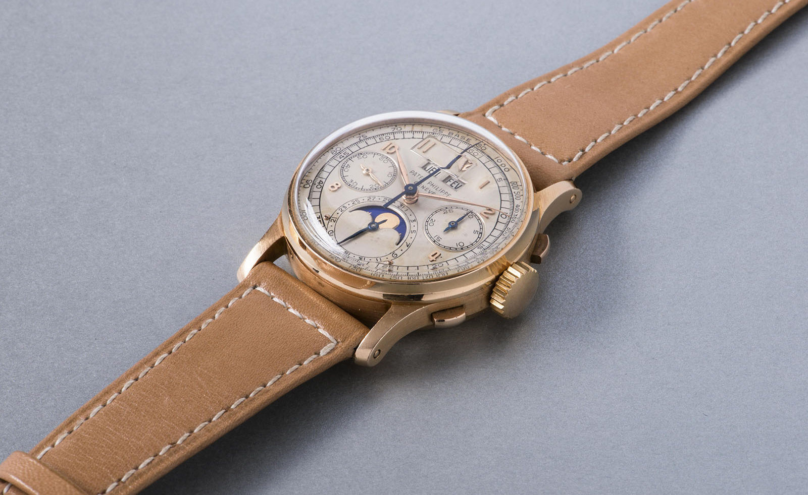 Patek philippe sales 1518 rose gold